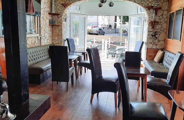 Castleton Hotel - Just For Adults