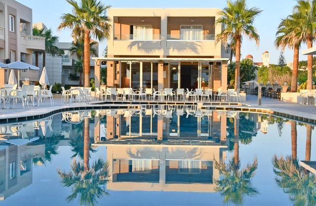 Castro Beach Hotel