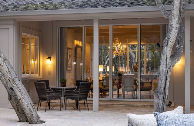 Amplia casa en el campo de golf en Quail Lodge