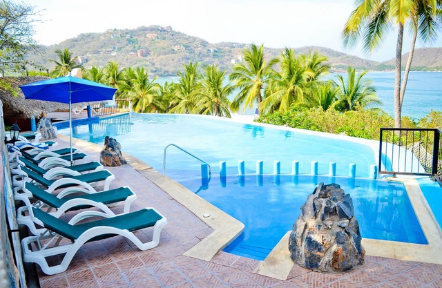 Catalina Beach Resort