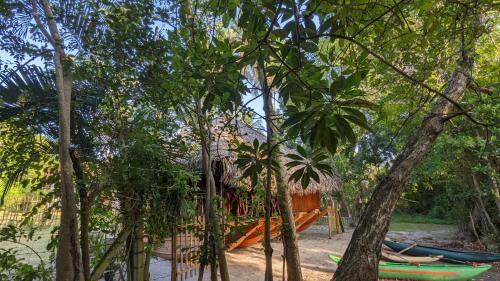 Catamaran Lagoon Cabana
