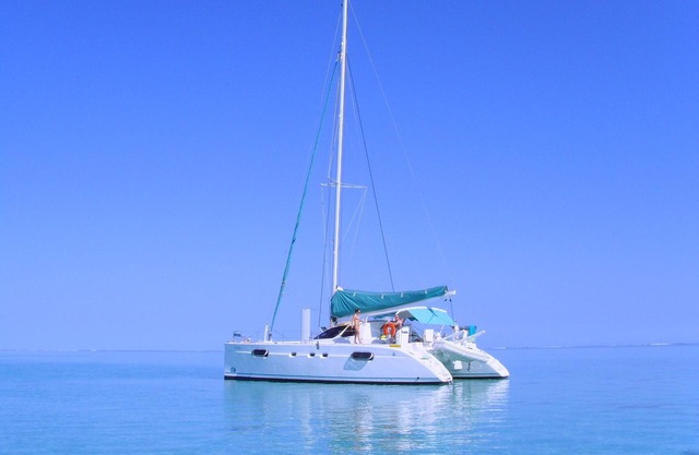 Catana 471 - crucero nocturno