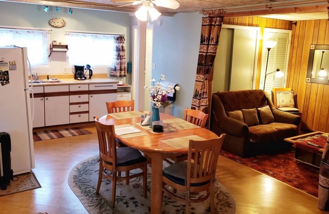 Catskill Cottage - Acogedora escapada para hasta 6, cerca de Windham & Hunter, esquí de Nueva York