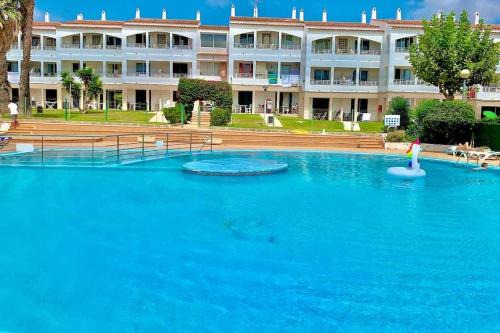 Cavalleria - Apto con piscina y junto a la playa