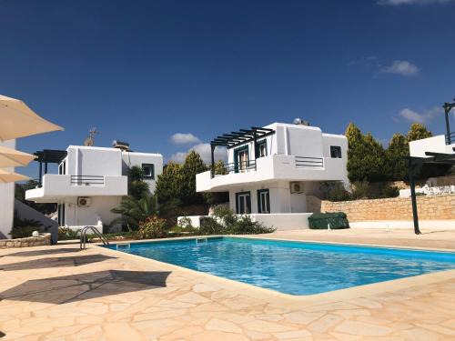 Cavo Plako Villas