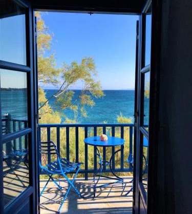 Cavos Studio by the sea