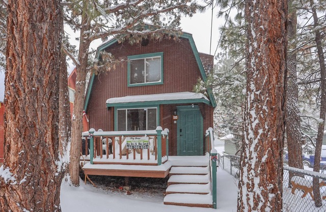 Cedar Chalet #1980