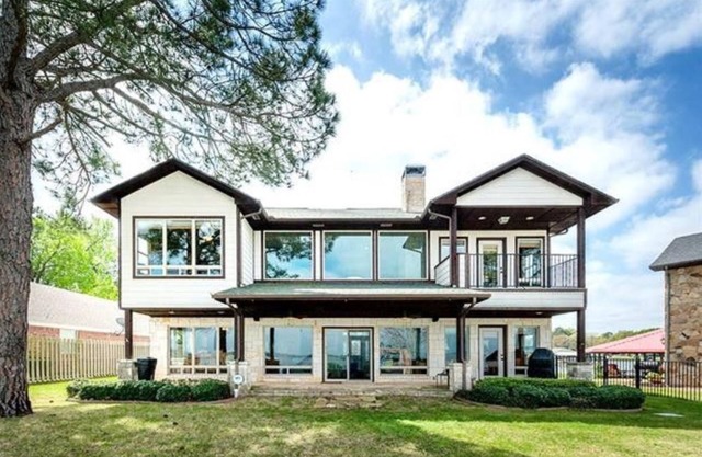Cedar Creek Lakefront with 2 Private Docks! Calm Cove + Deep Open Water