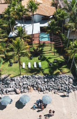 Cento e Vinte Hotel Boutique - Frente Mar e Pé na Areia