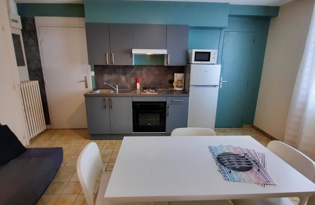Apartamento céntrico con Wi-Fi en La Roche-Posay, cerca de los comercios y termas