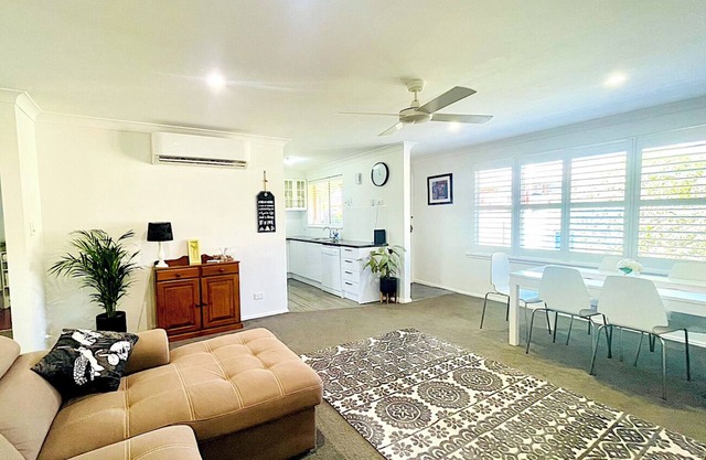 Central 3 bedroom villa, walking distance to CBD