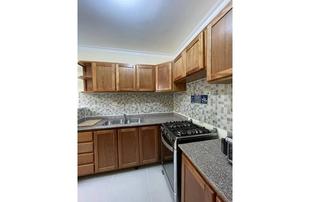 Apartamento céntrico en Santo Domingo Este, 3 habitaciones