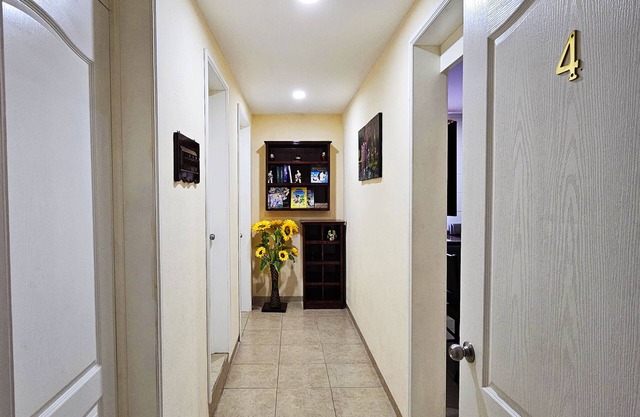 Céntrico departamento, todos los servicios