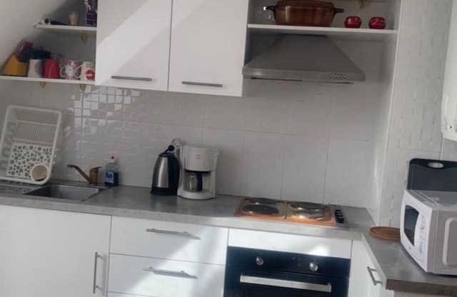 Central Apartment 'Rose' with TV