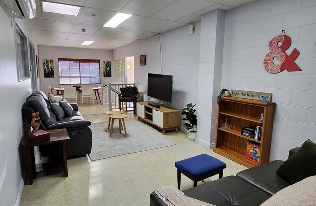 Central Comfy Holiday Unit