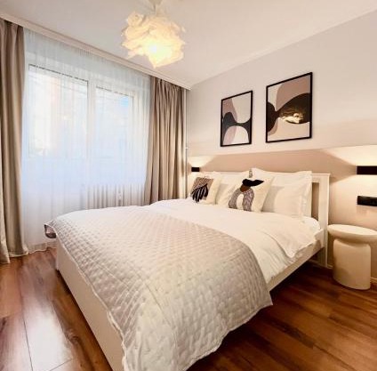 Central Dorobanti Unique Designed Apartment