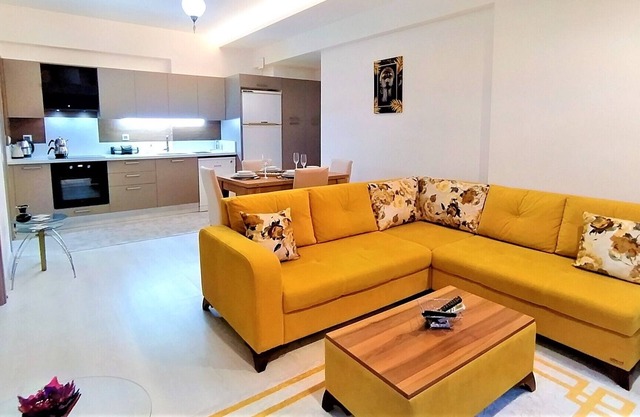 Central Flat with Shared Pool in Kepez, Antalya