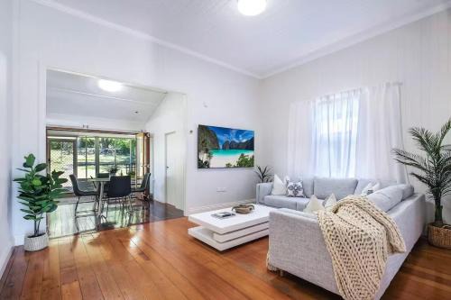 Central Haven Milton 4BR Sleeps 10
