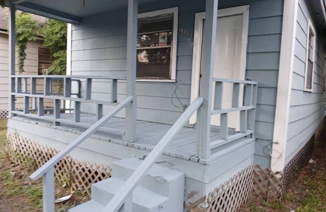Central Jax Cozy home