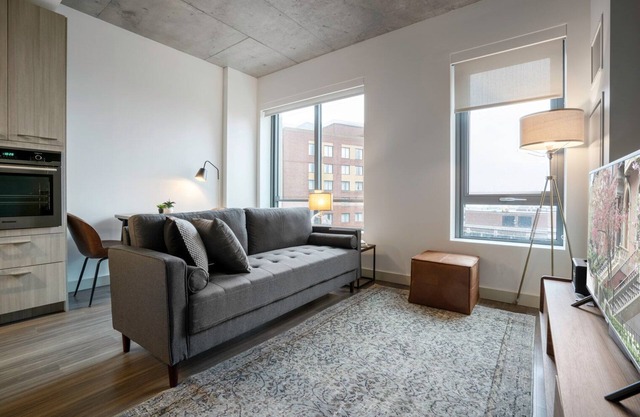 Central Kendall Square Studio w/ Gym, W/D near MIT & River by Blueground