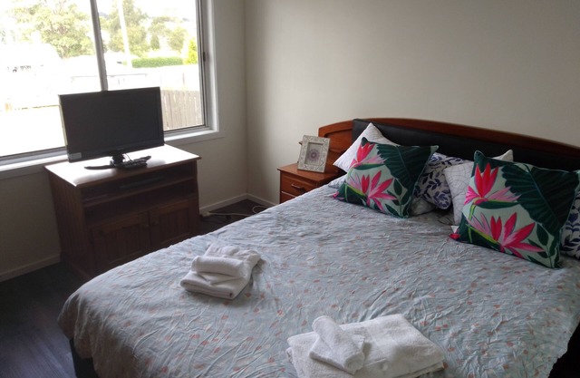 Waratah Waterfall Retreat Unit3 Free Pay TV & WiFi Central Location To Waterfall