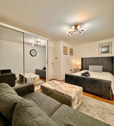 Central London Getaway HYDE PARK MAYFAIR CAMDEN