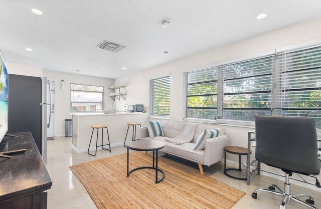 Central Miami One Bedroom