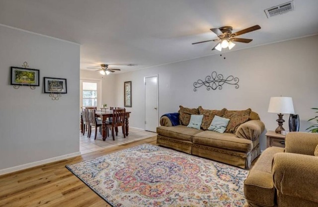 Central Monroe, Pet Friendly, Fiber Internet, Carport!