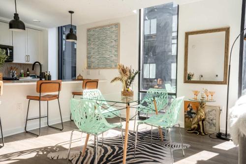 Central Nashville Luxe 2 Bed 2 Bath Suite