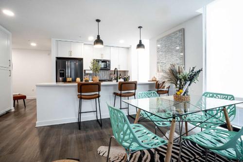 Central Nashville Luxe Apartment with City Views