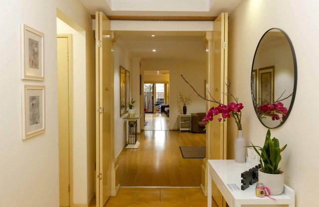Conveniencia espaciosa y moderna 5BR, 4Baños, 16 Huéspedes | 10-20% de descuento stayz a largo plazo