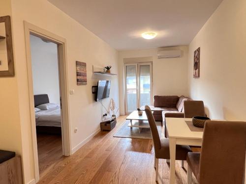 Central Point Apartment 59