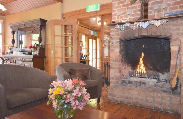 Central Springs Inn
