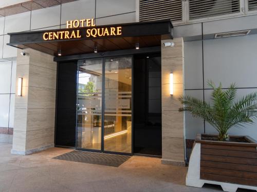 Central Square Hotel
