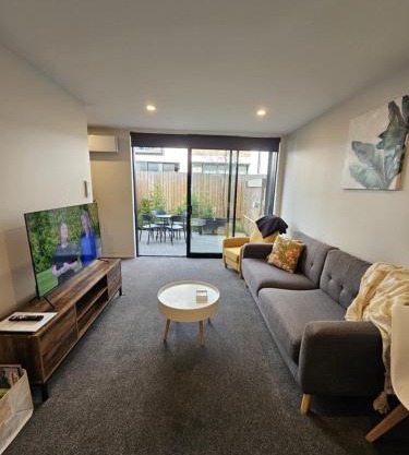 Central Stay Addington