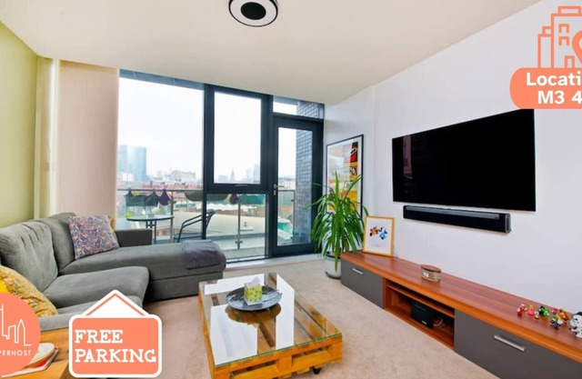 Central Water-Side Flat by City SuperHost