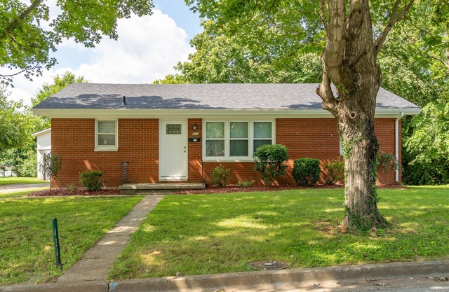 Centrally Located 3 bed 1 bath