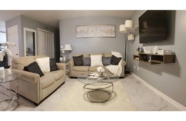 Centrally located Cozy, Relaxed 2-bedroom home with office space.