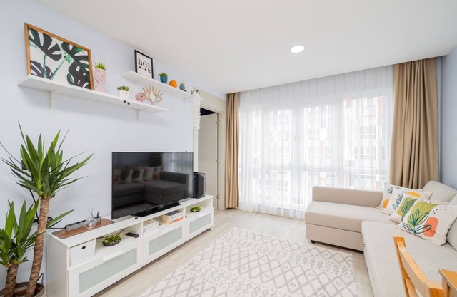 Centrally Located Flat with Pool in Antalya