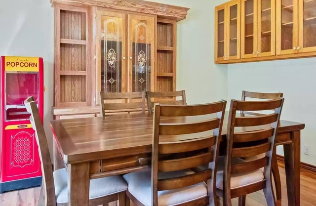 Centrally Located for fishing tournaments and lake activities