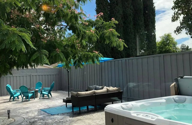 Situado en el centro, piscina, bañera de hidromasaje Familias SFO-BART