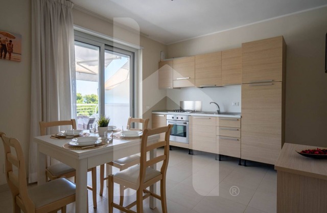 Cerrano Park A03 - Maestrale - Apartment with garden and terrace with seaview