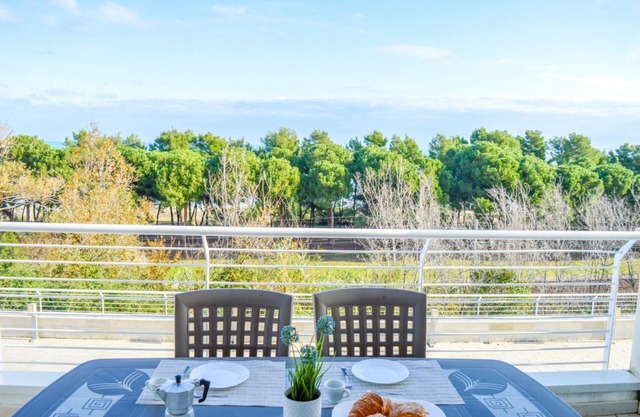 Cerrano Park A04 - Grecale - Apartment with terrace with Seaview