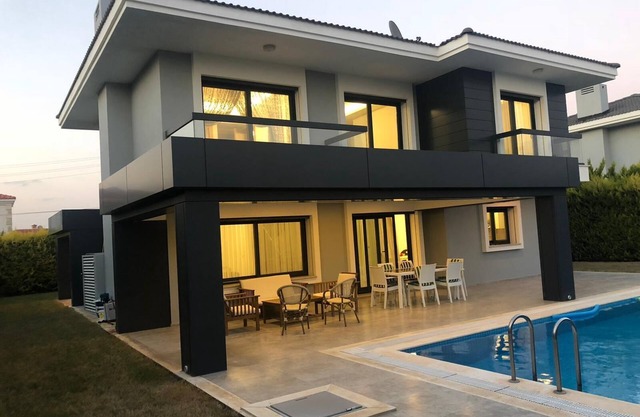 Casa de lujo Çeşme Dalyan con piscina privada