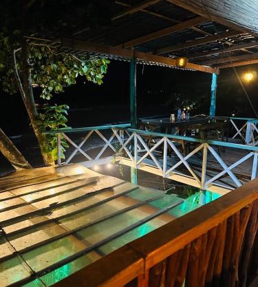 Ceylon Beach Hotel