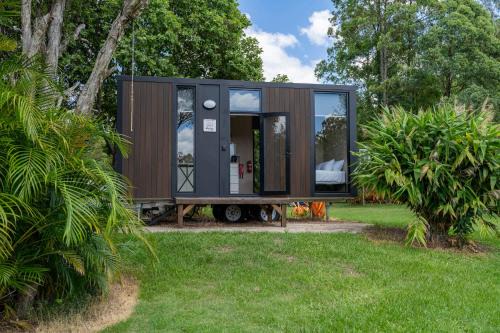 Chain of Ponds Cottage by Tiny Away