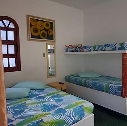 Chalé Próximo a Praia Martim de Sá