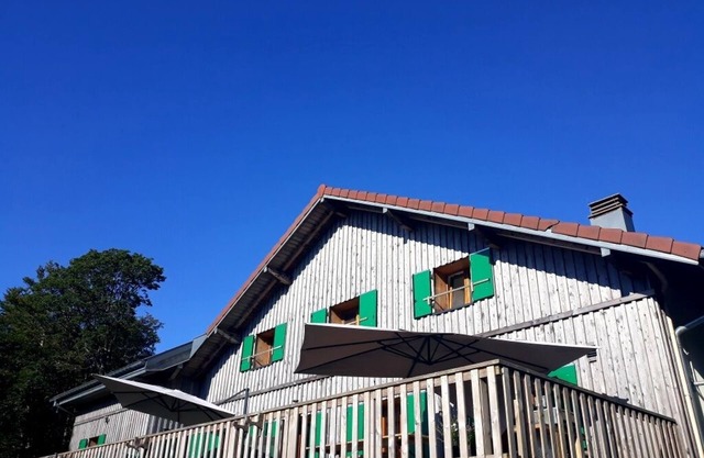 Chalet 16 pers ubicado en la cima del Ballon d'Alasce cerca de la casa de recepción
