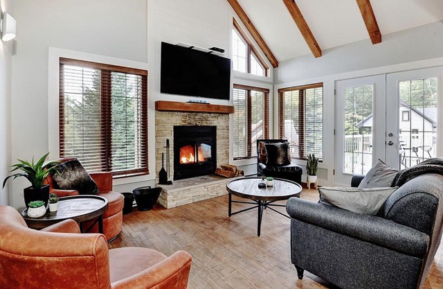 Chalet 03 Chemin Blanc by Les Chalets Alpins