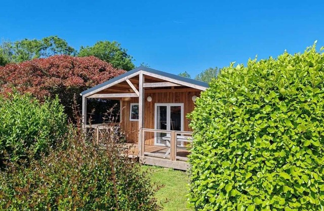Chalet 3 étoiles - Piscine - ccaaaed